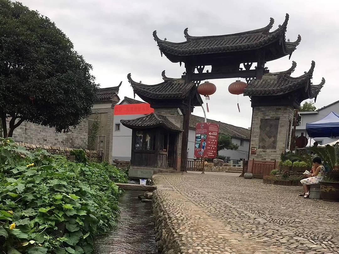 深入推进新时代党的建设新的伟大工程!区委党的建设工作领导小组会议召开